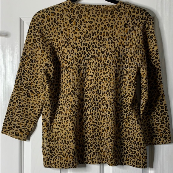 White Stag Animal Print Thin Button-Down Sweater - Picture 6 of 8